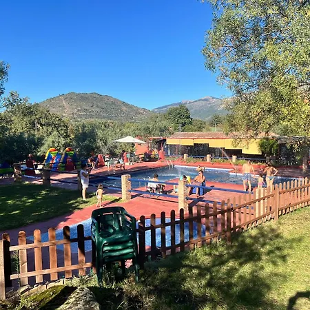PISCINA ABIERTAAldea Vetonia Alojamientos con Encanto- Zonas infantiles y deportivas VERANO CONSULTA DISPONIBILIDAD VIA DIRECTA COMIENZO ACTIVIDADES DIA 20 JUNIO #NO SE ACEPTAN MASCOTAS DEL 5 DE JULIO AL 29 DE AGOSTO#-3